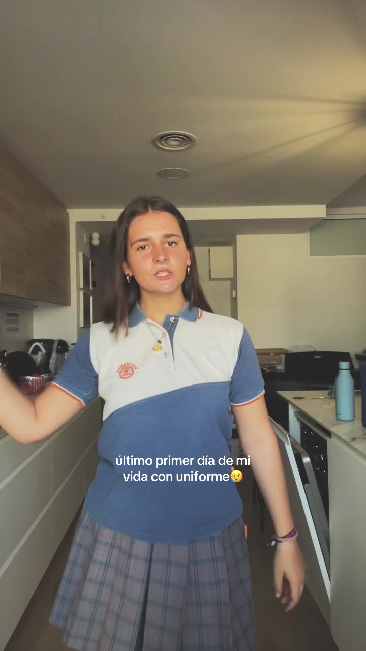 @elenita