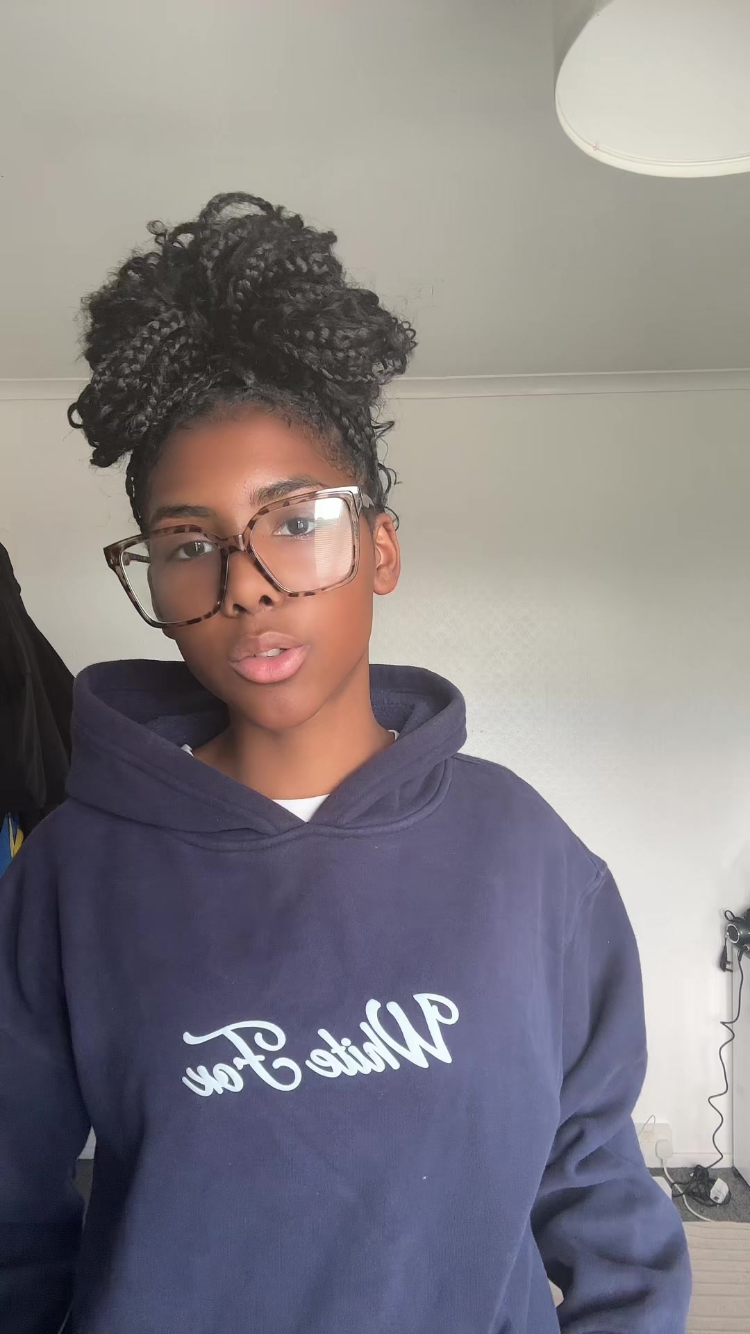 @ellissiaspam