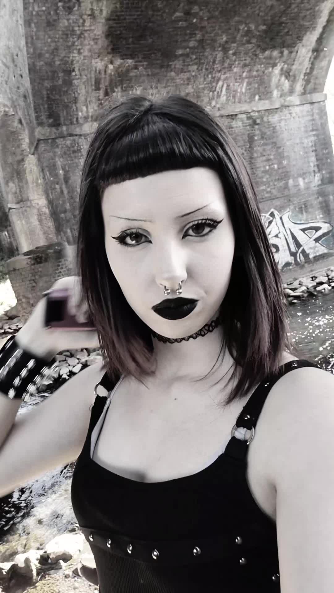 @⚒️⛦⃝𓃵𝕬𝕽𝕴⸸♫⃠⚒️