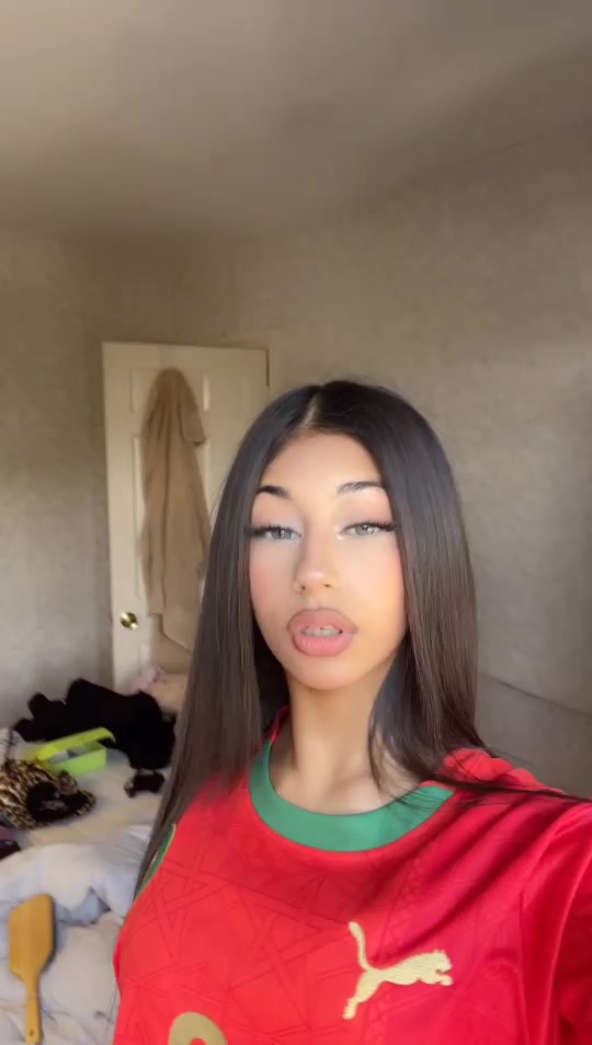 @𝐄ꨄ