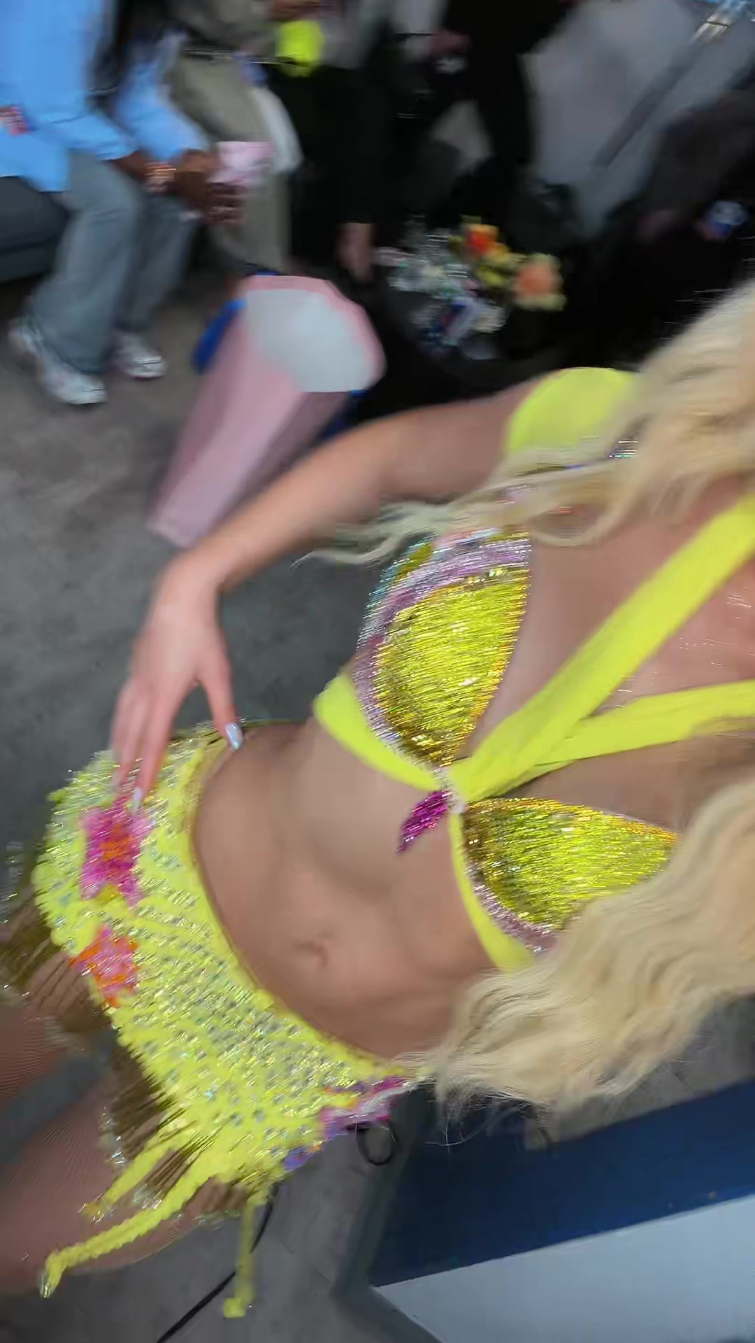 @Zara Larsson