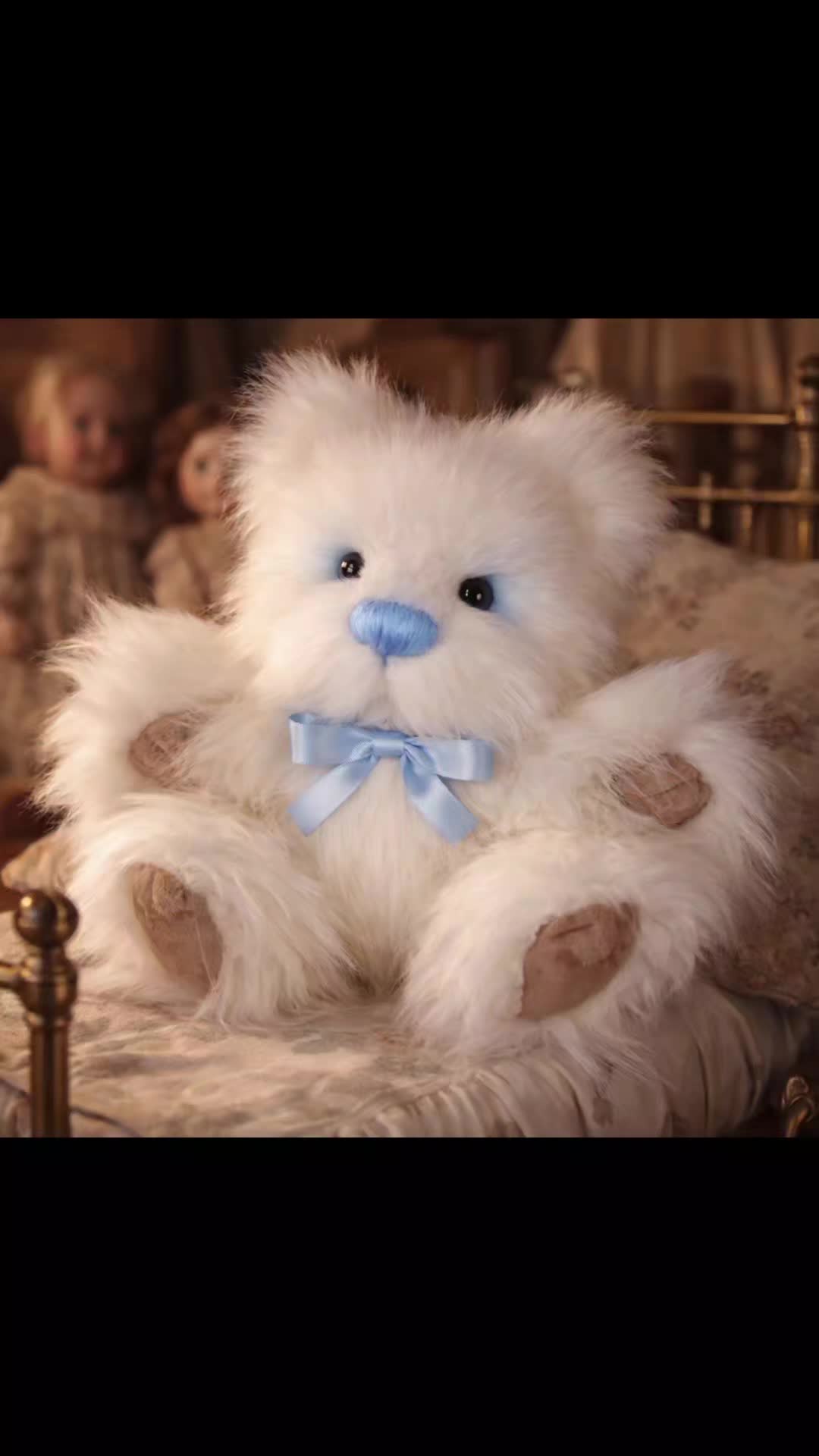 @Lolabears Collection