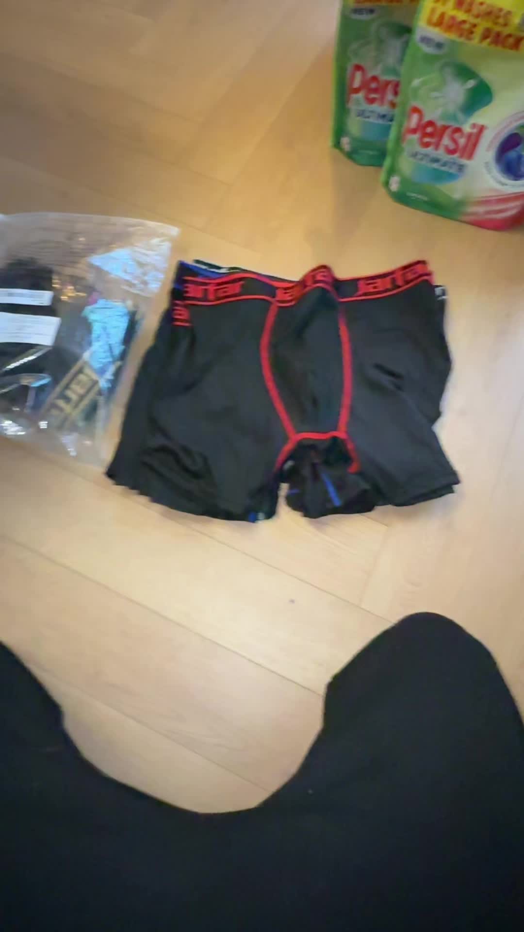@CHRIS WITH YOUR.SHOP.DEALS