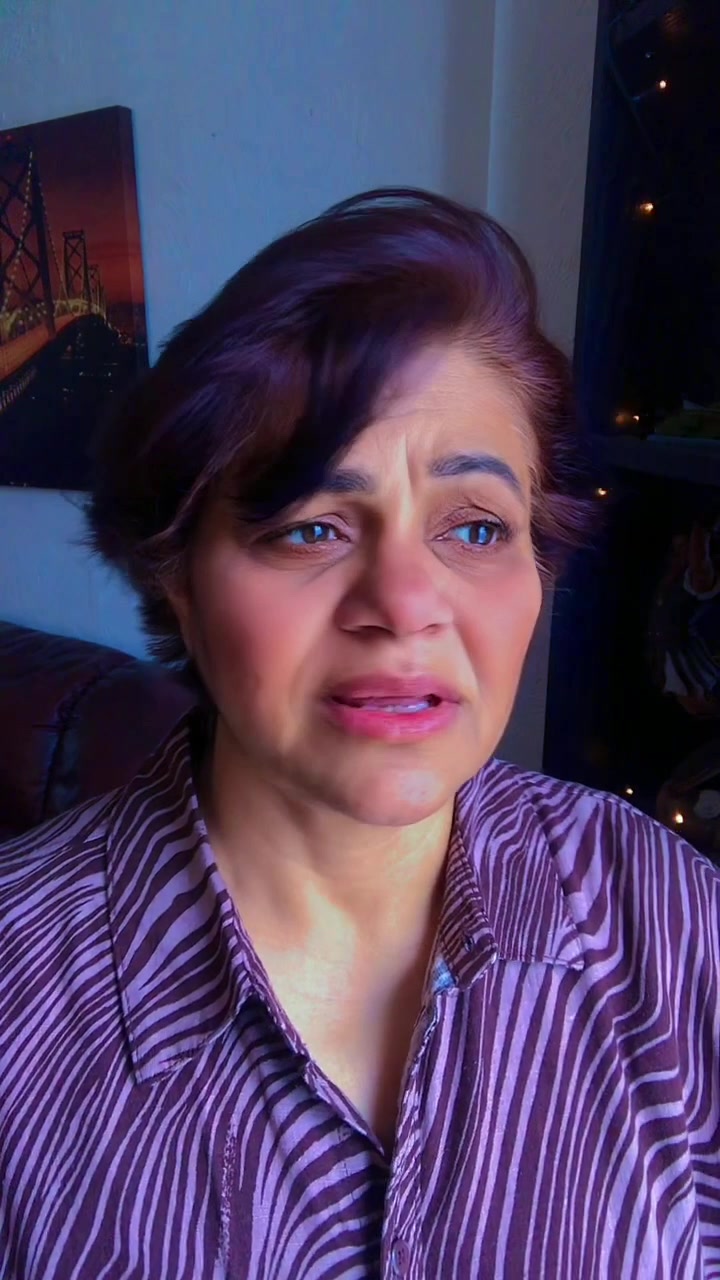@Roohi KhanUK