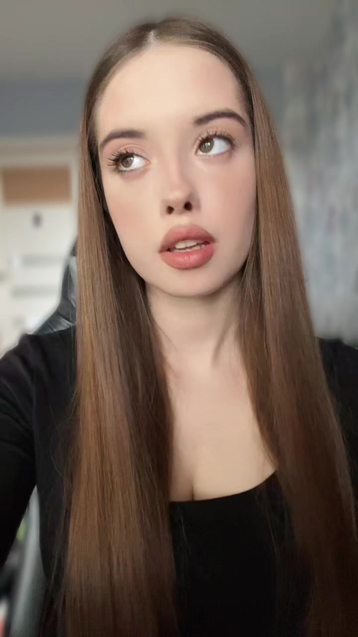 @PolinKa🕷🖤🌧️