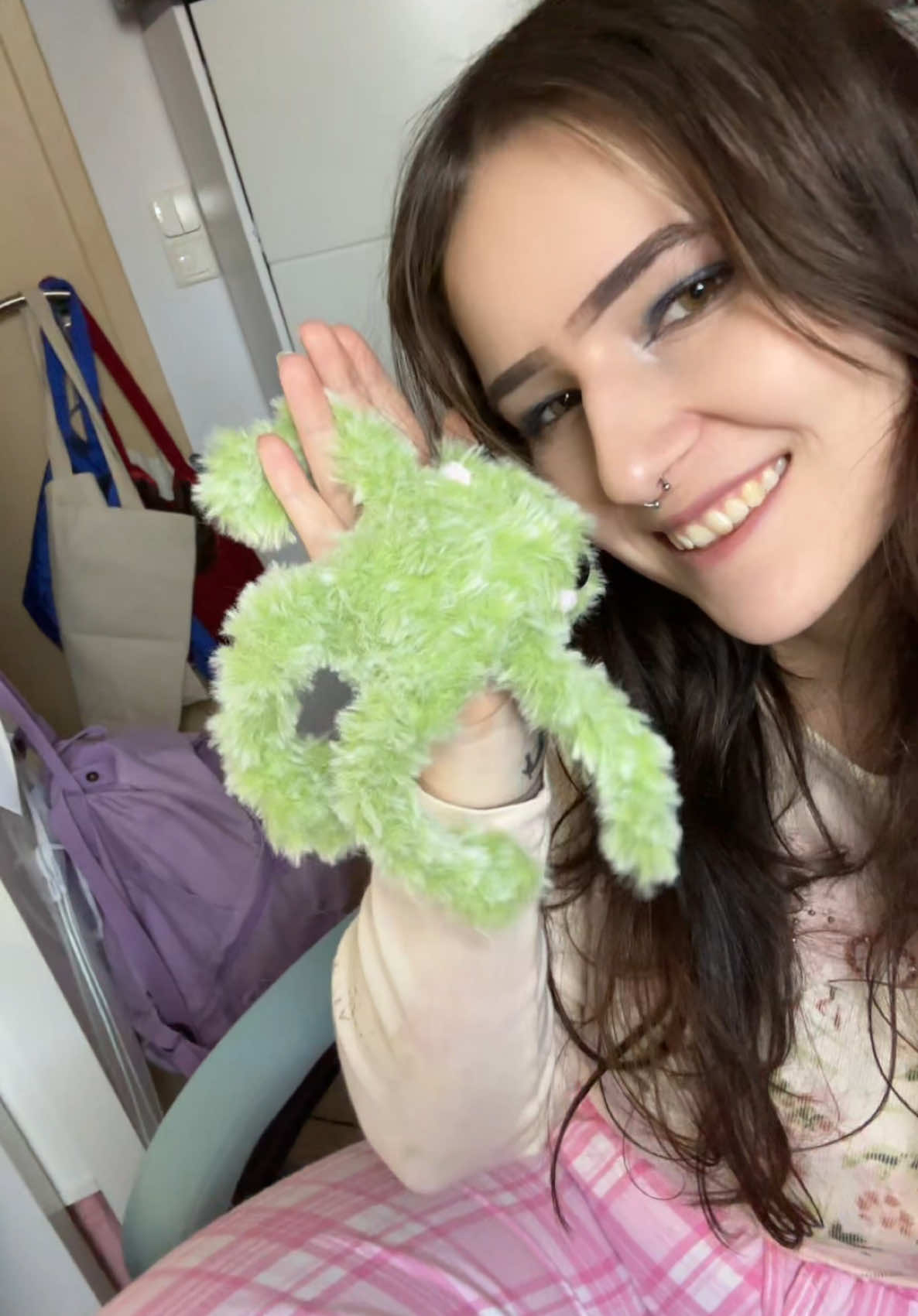 @crochetingbycaro