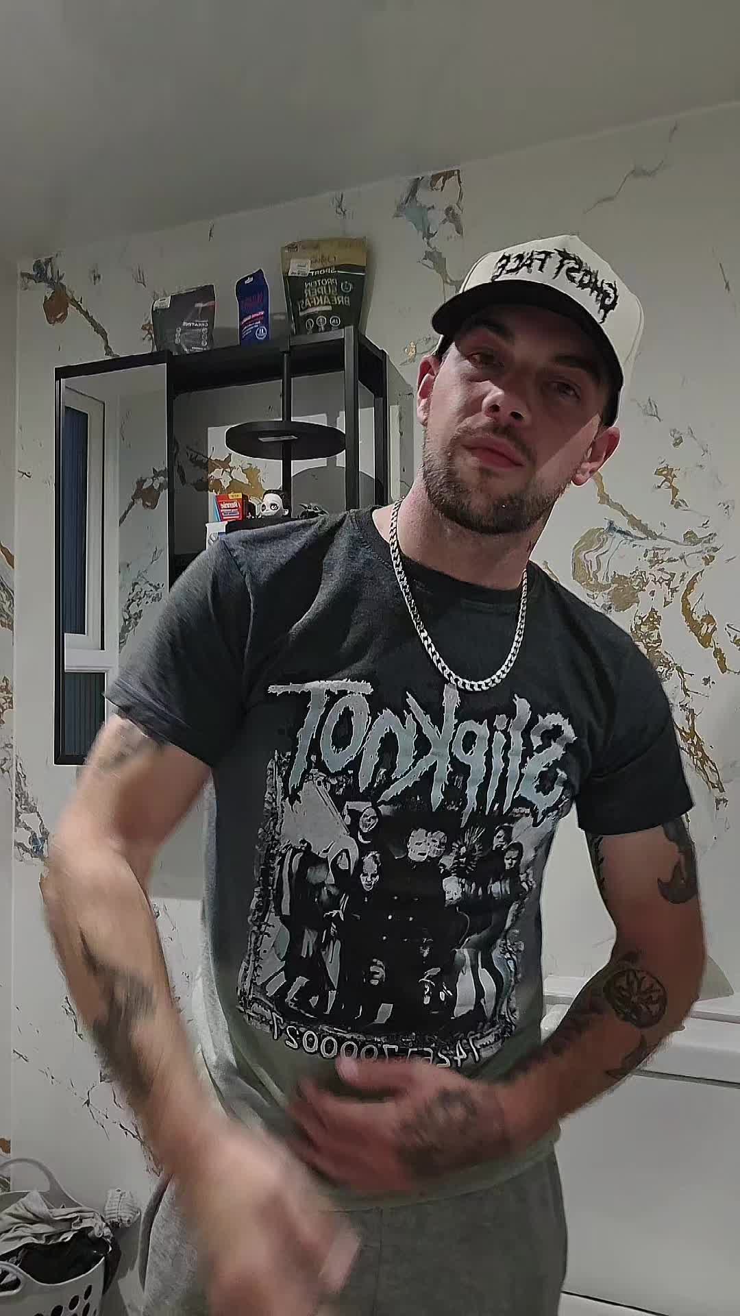 @🤘🏻⚔️ Ȼønnøɍ MȼꝀɇłłȺɍ ⚔️🤘🏻