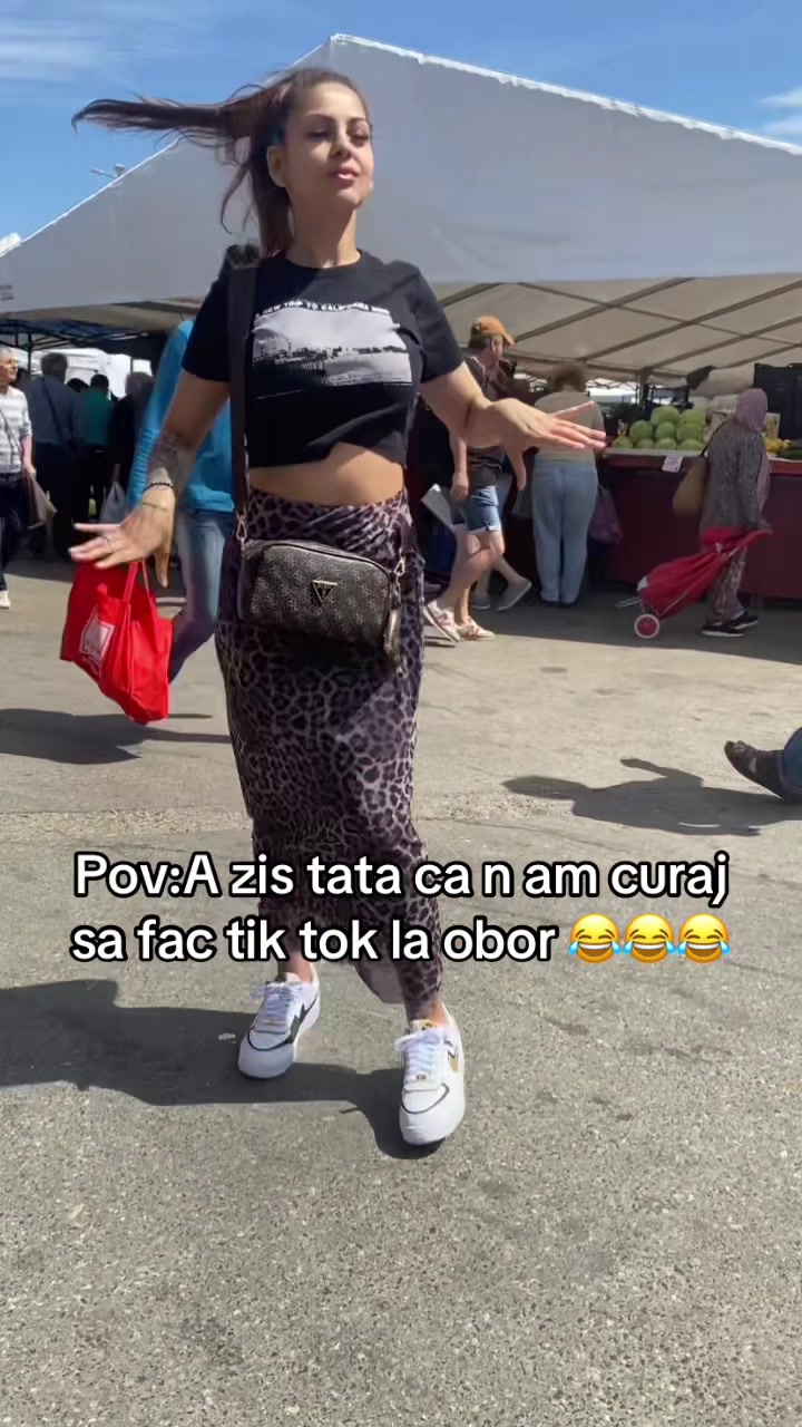 @Daniela Gabriela