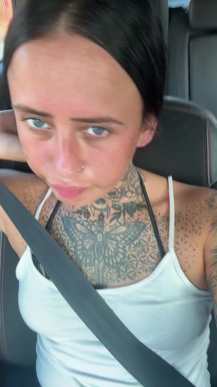 @girlwiththetattooos