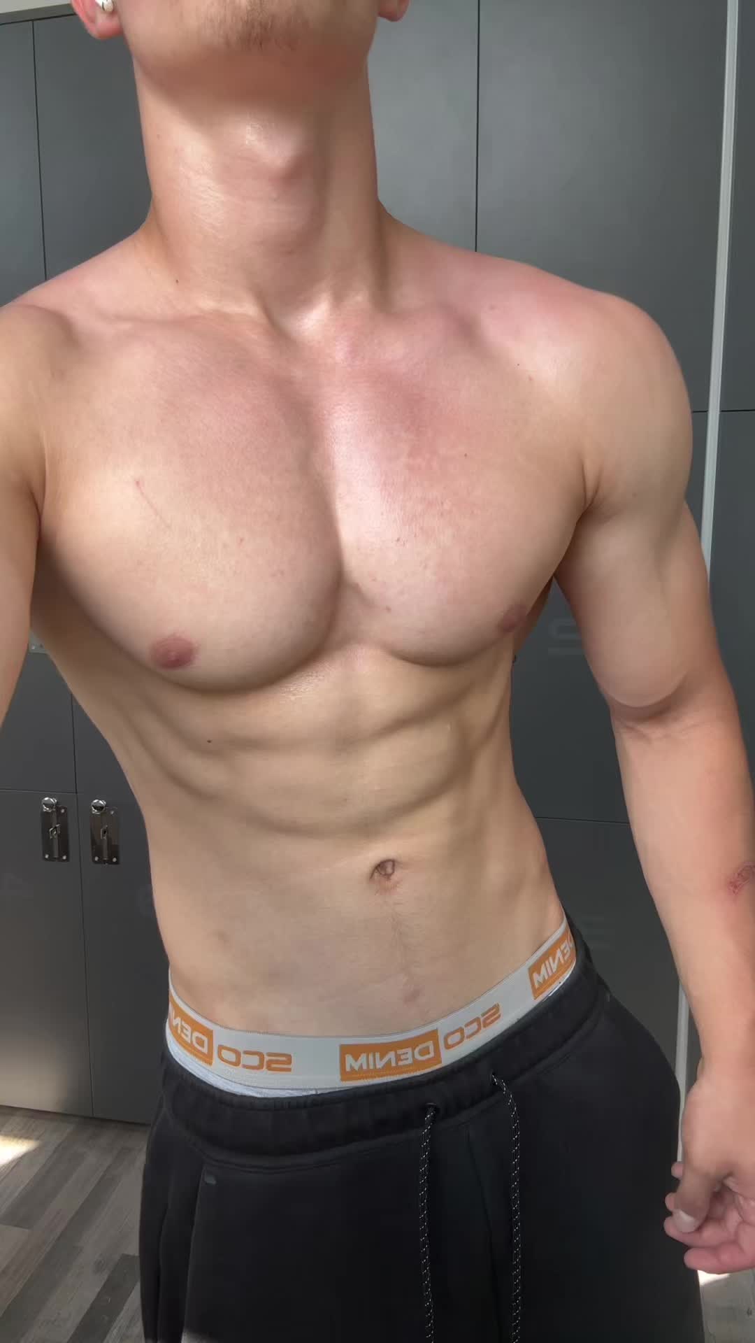 @justliftingheavyweights