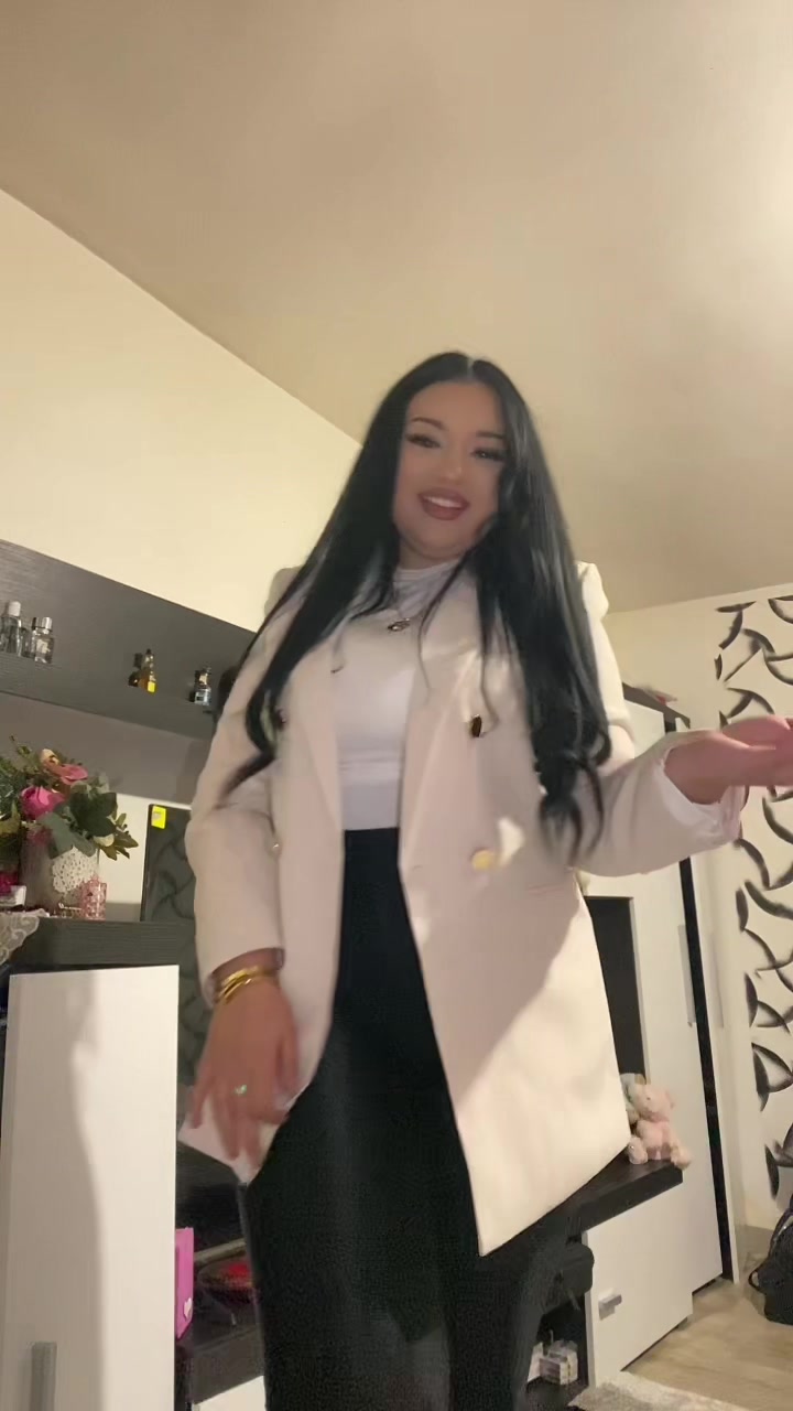 @Simona🤍