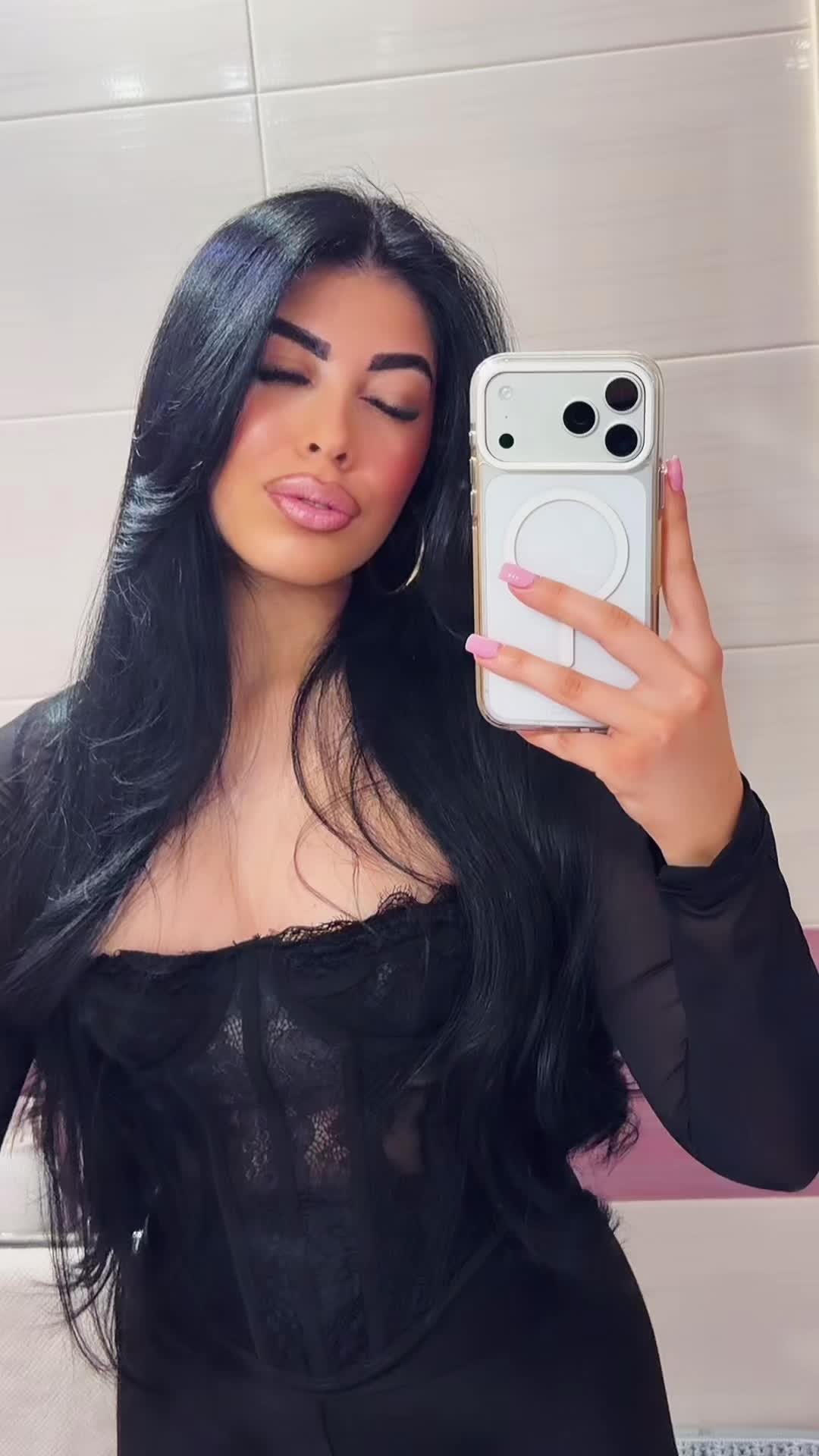 @Flavia