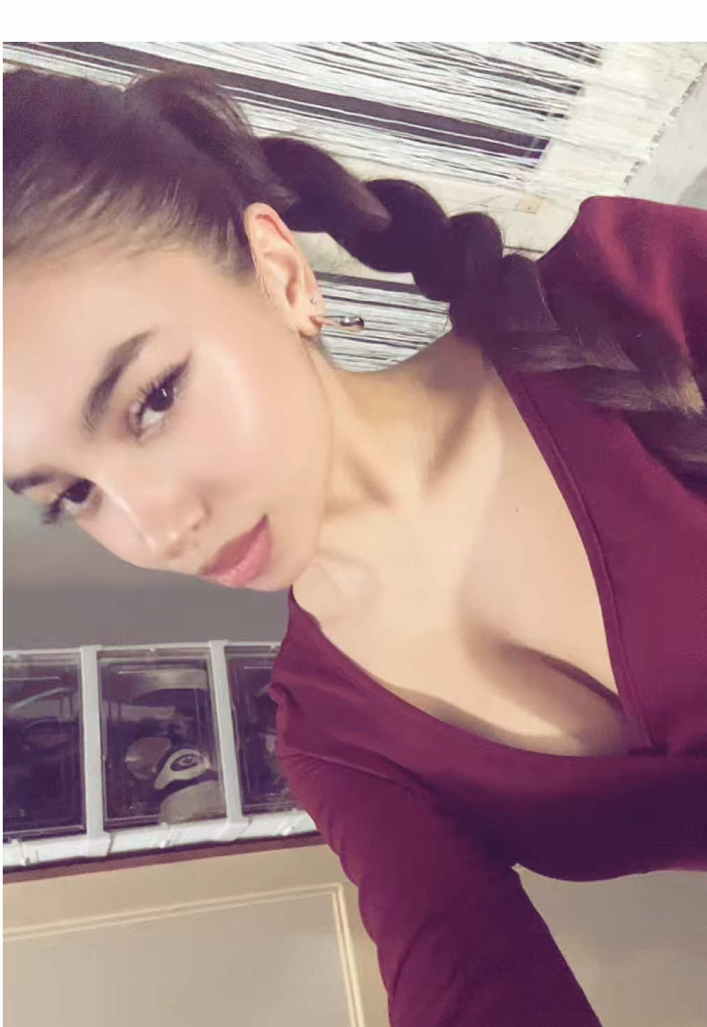 @T