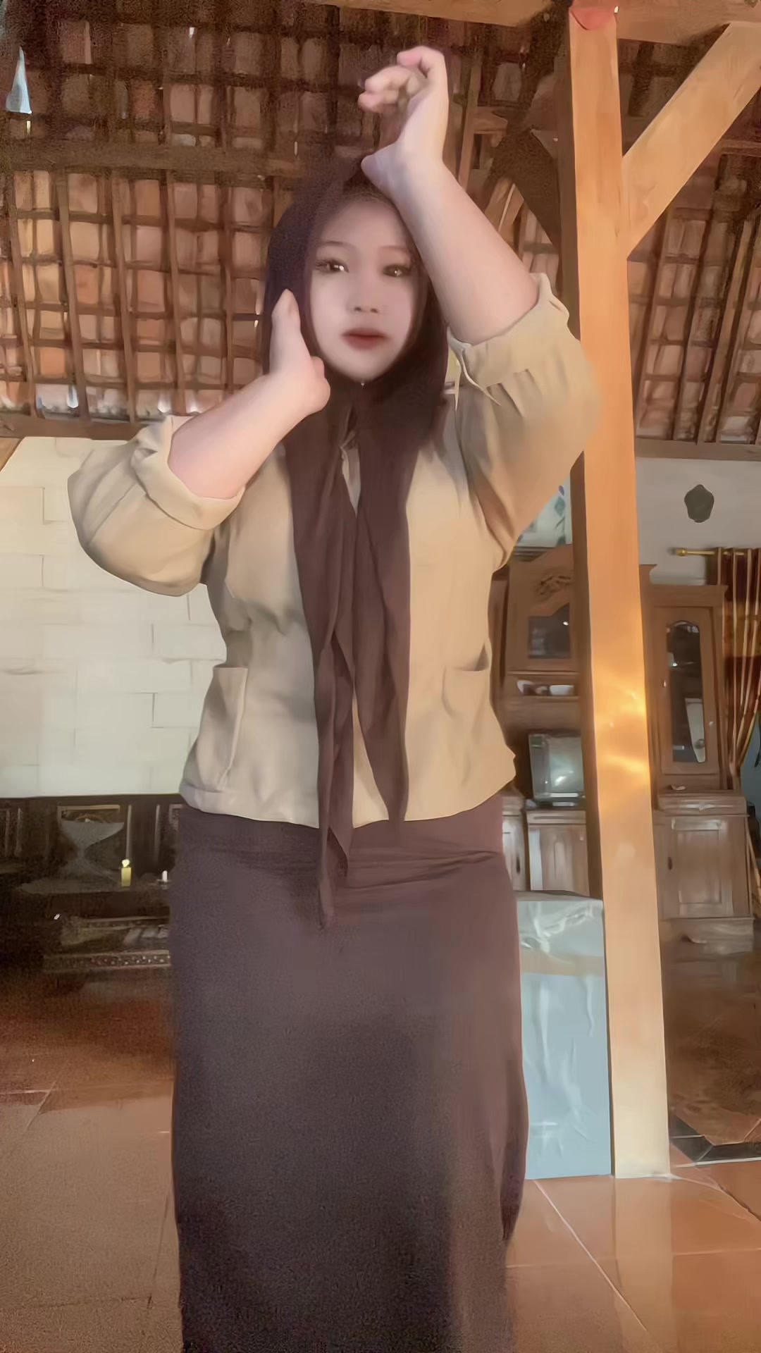 @yaa.vallen