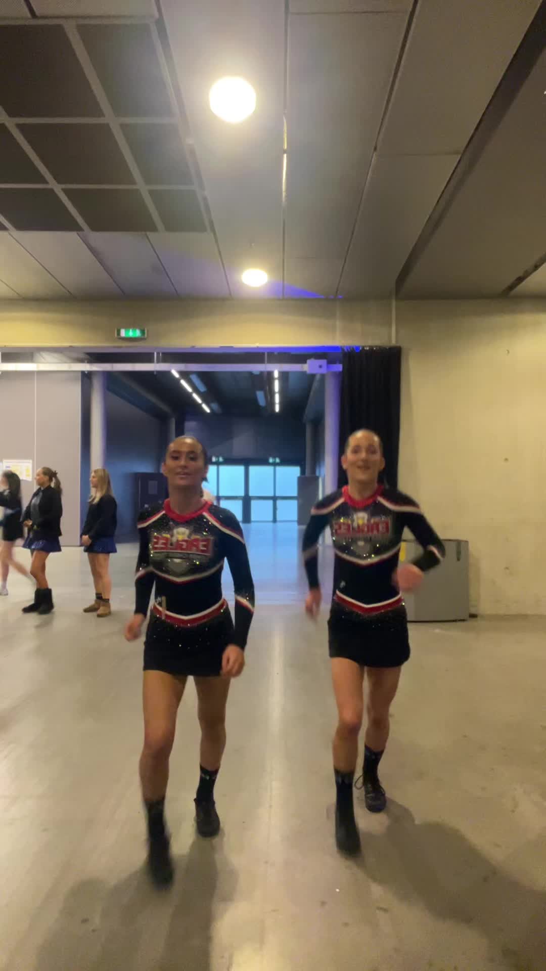 @Adelig🫶