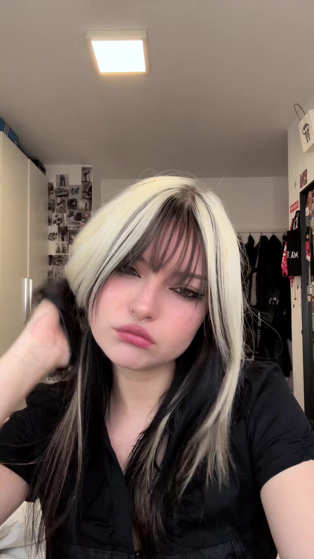 @lauralannii