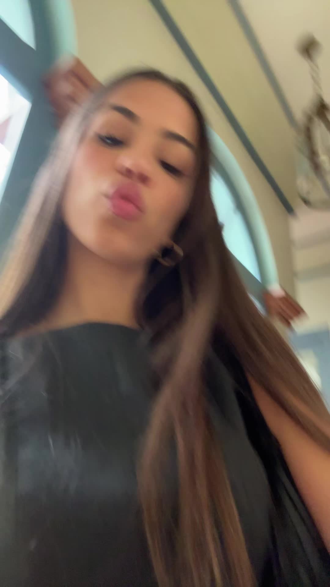 @abrililla