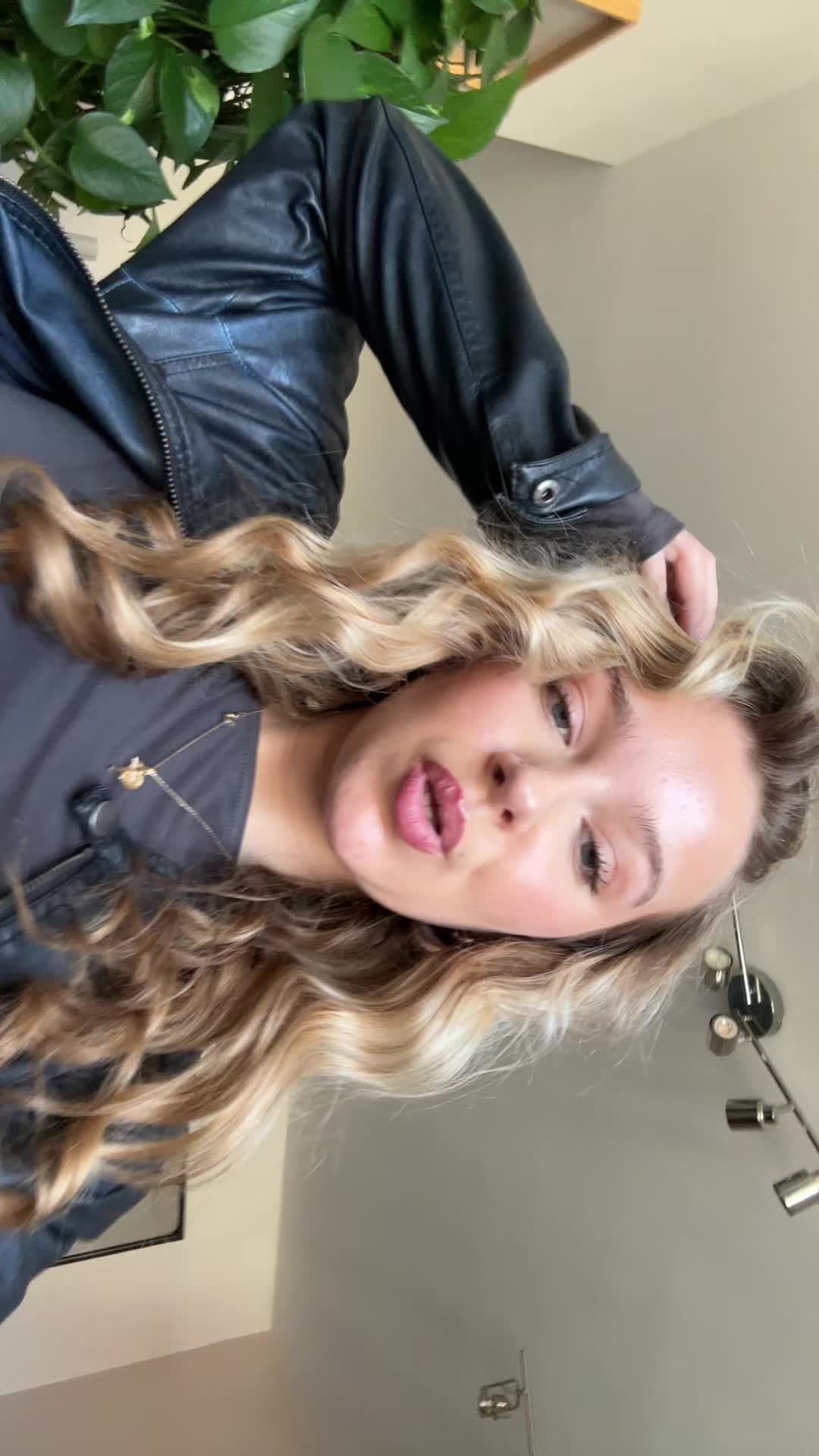 @zélie🌟