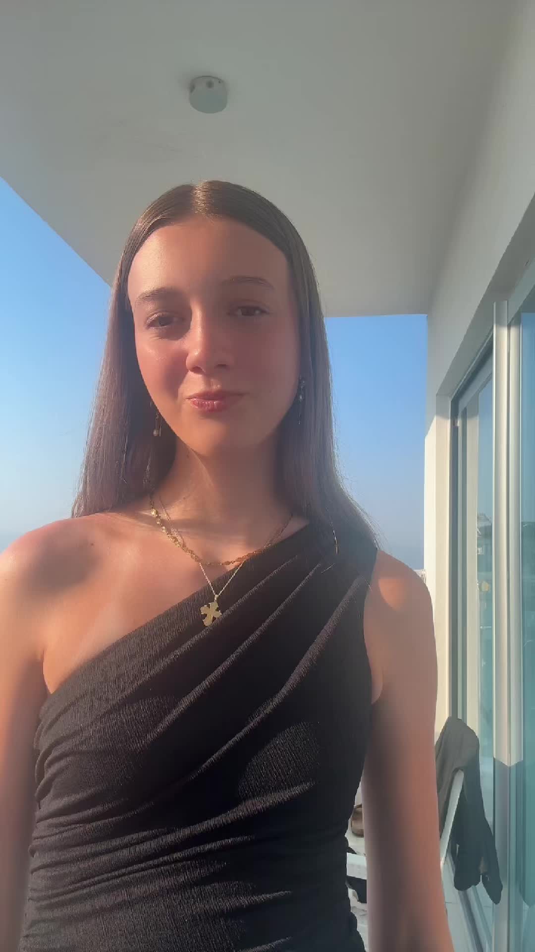 @𝒜𝓃𝓃𝒶𝒷𝑒𝓁𝓁♡