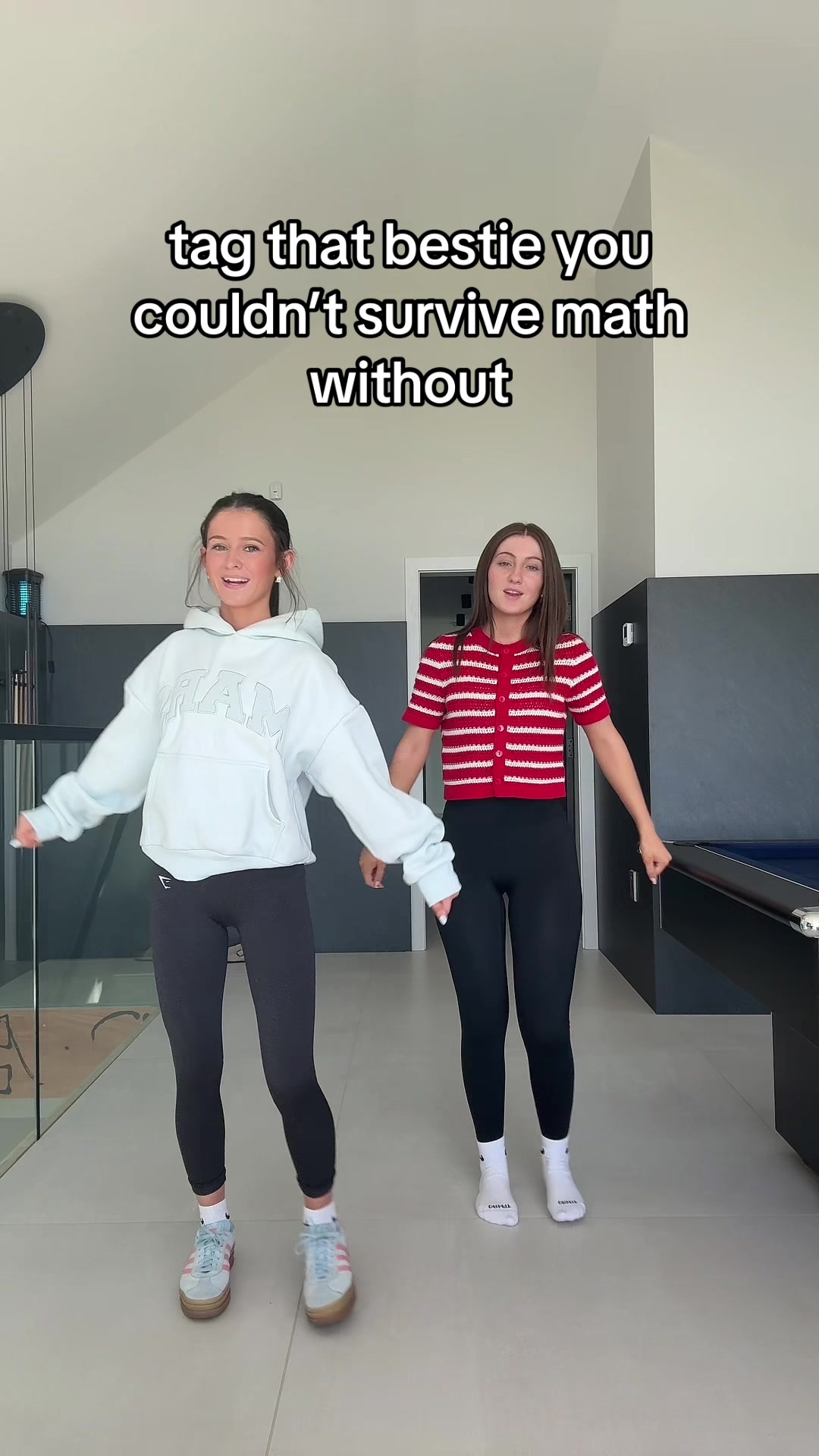 @thesimp5onsisters