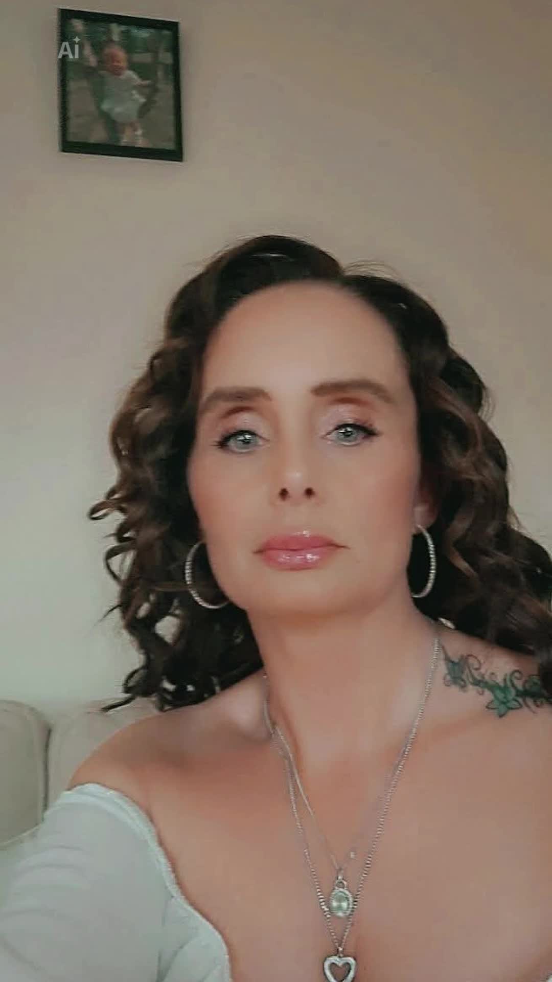 @Lisa-marie