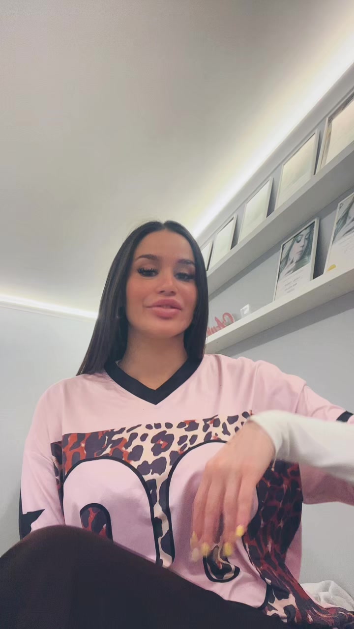 @👑nicol.durante25💖