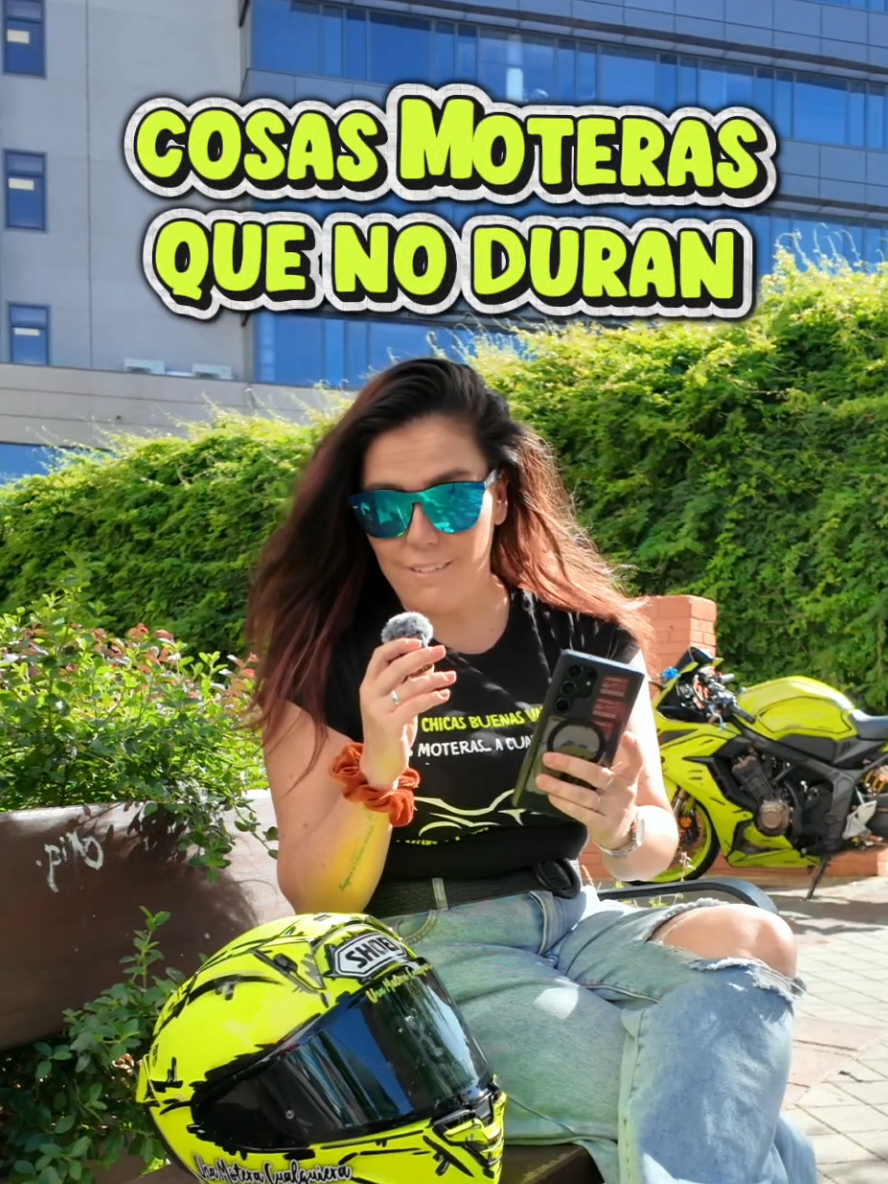 @Unamoteracualquiera