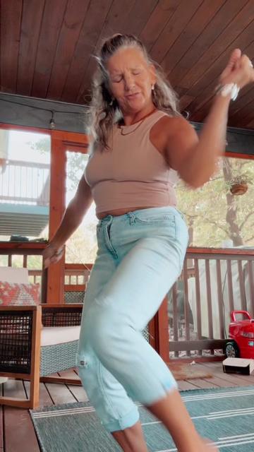 @SMALLTOWN southern girl