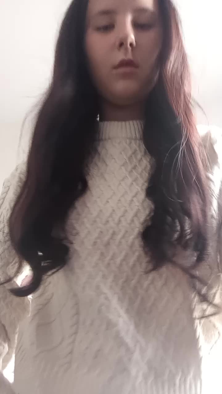 @taylabitchisaidhello