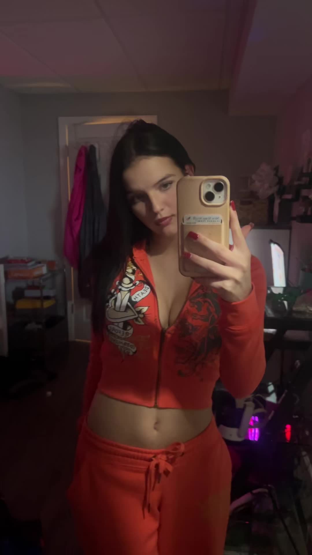 @️
