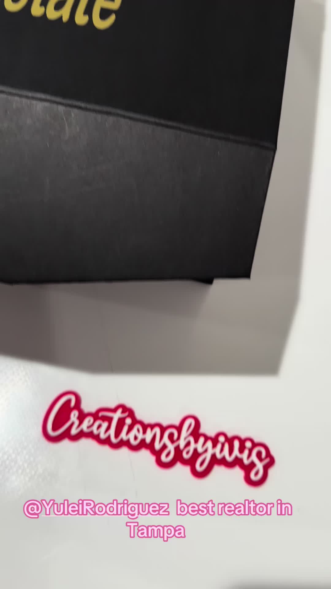 @Creations by Ivis