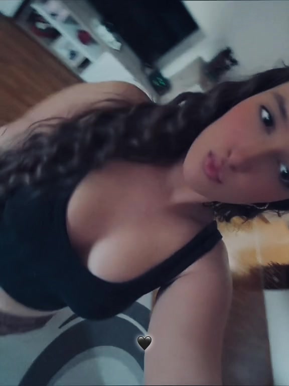 @👸🏽