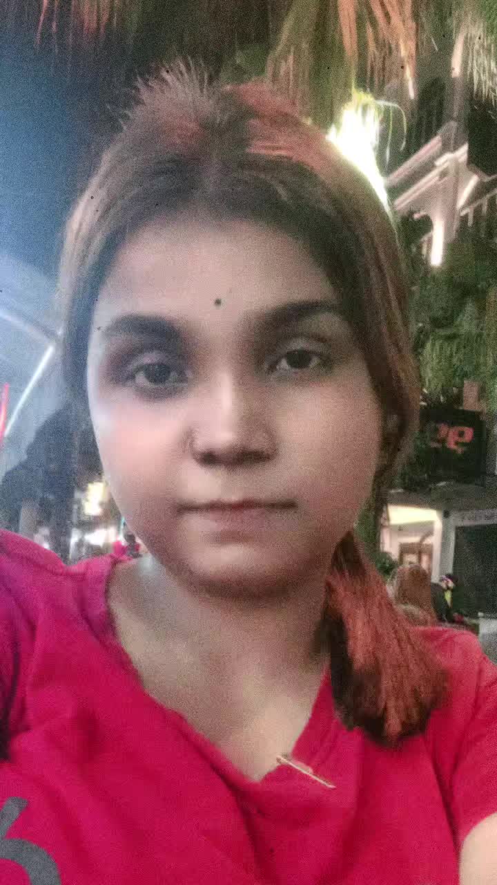 @priyakshara🫠🤍🦋