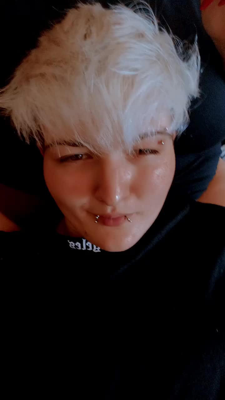 @seineeisqueen2910