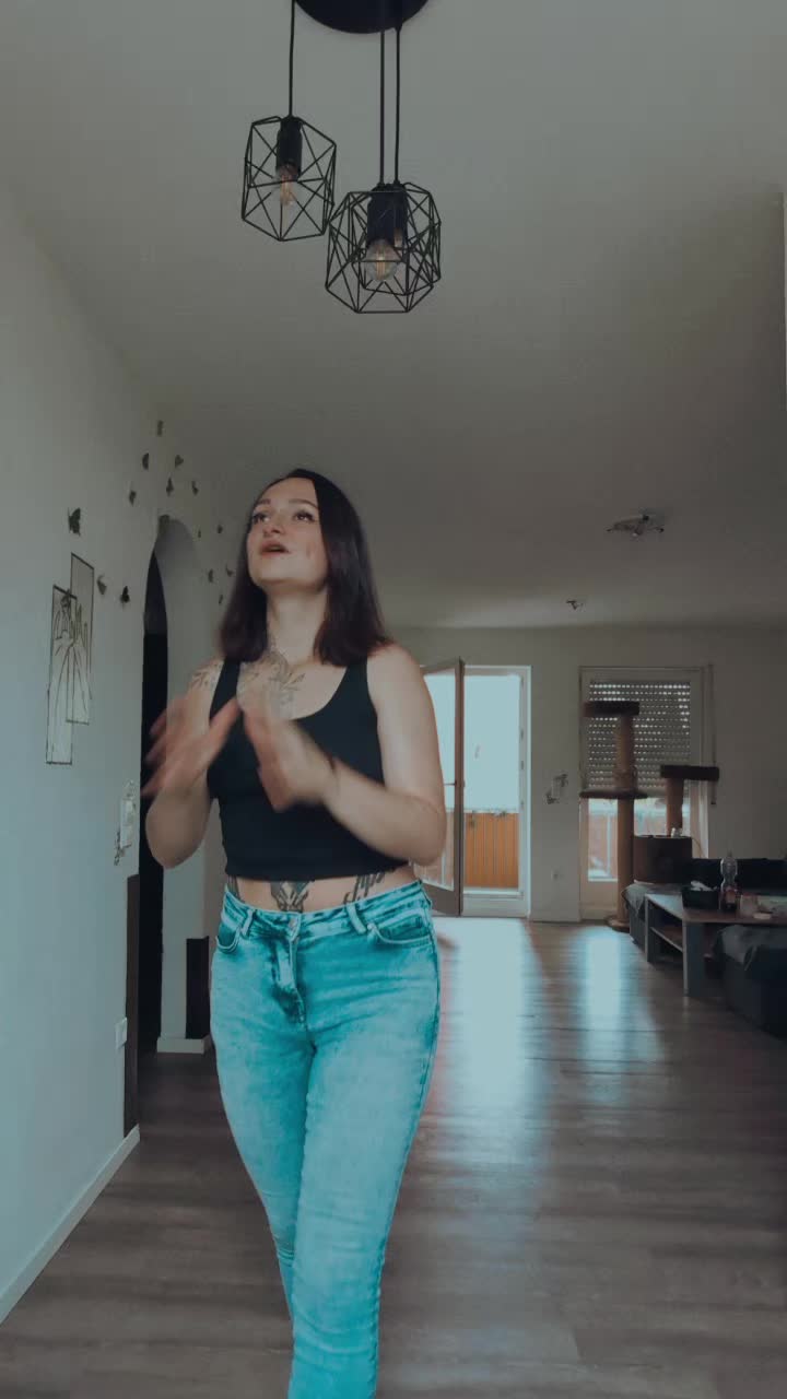 @it's_me_Caro👑