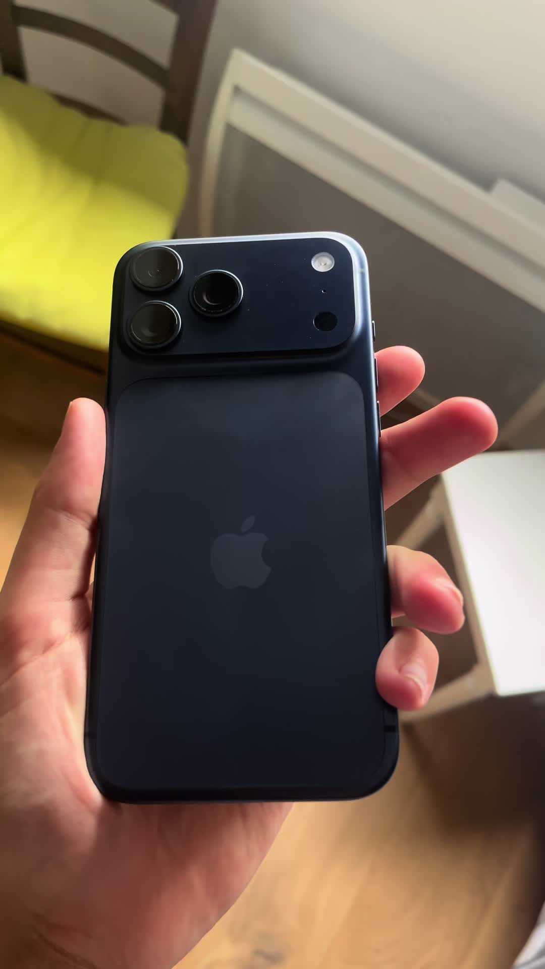 @AppleDesigner