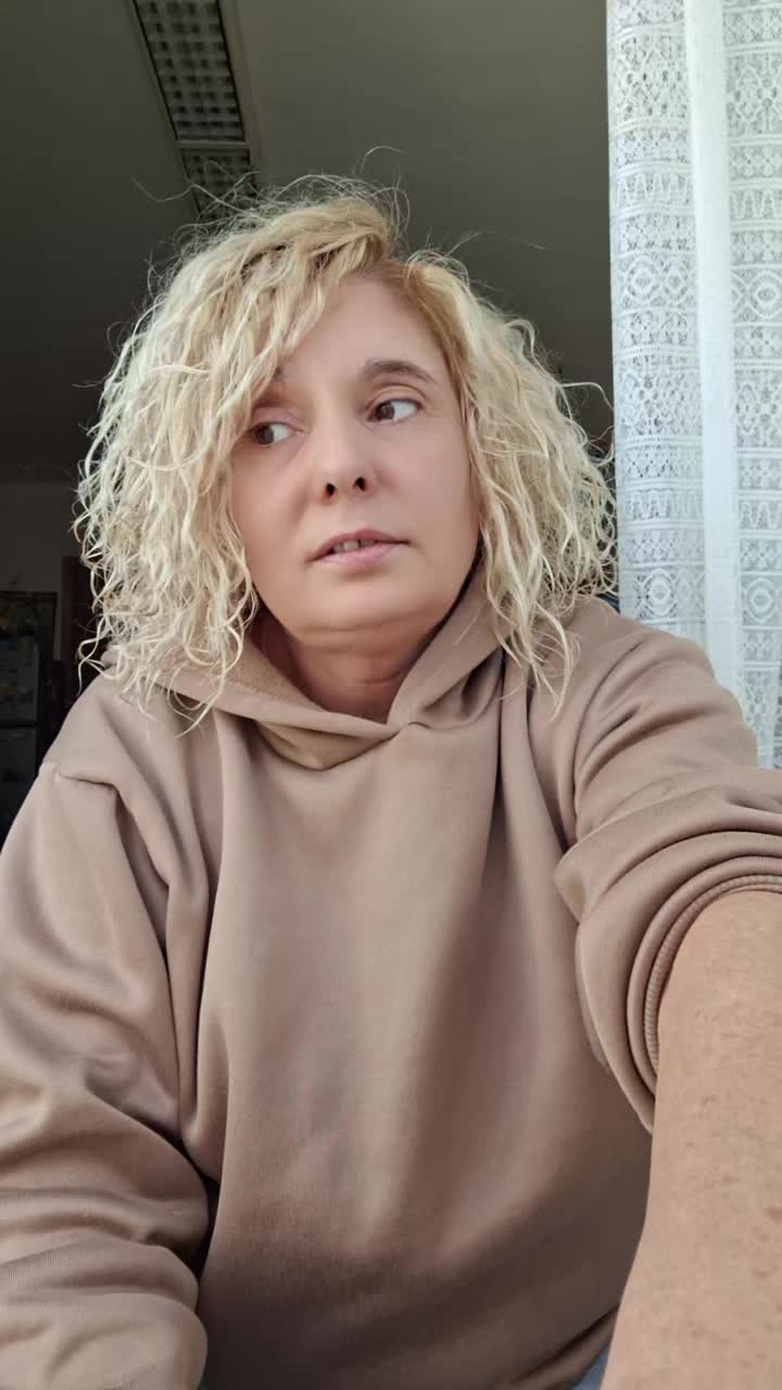 @Krisztinakisfalvi