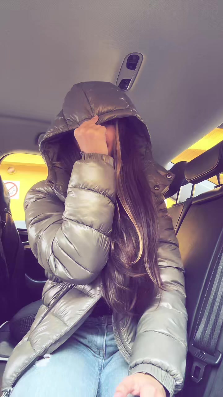 @inst:Mrs_Smith_Daria