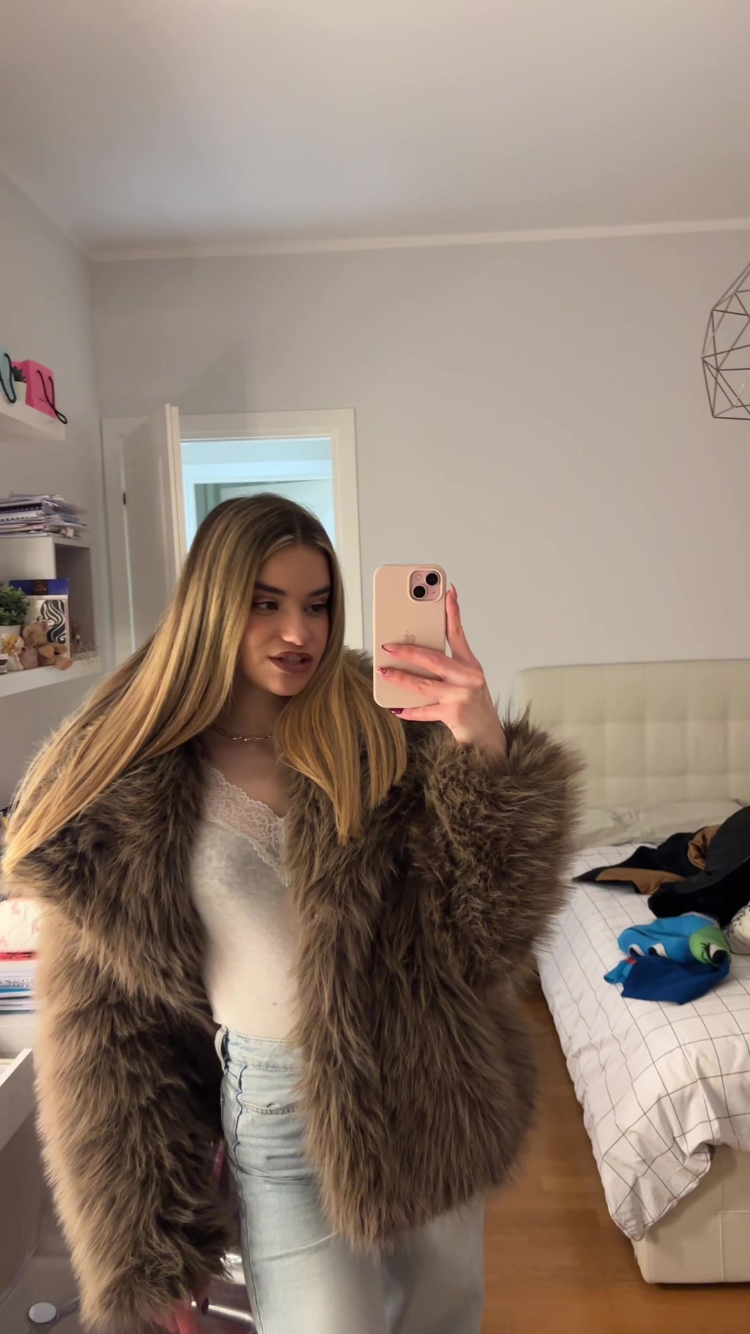 @ceci🐿️