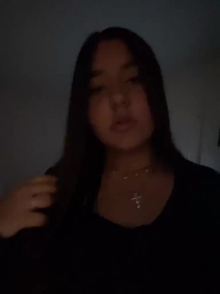 @_.larinha88