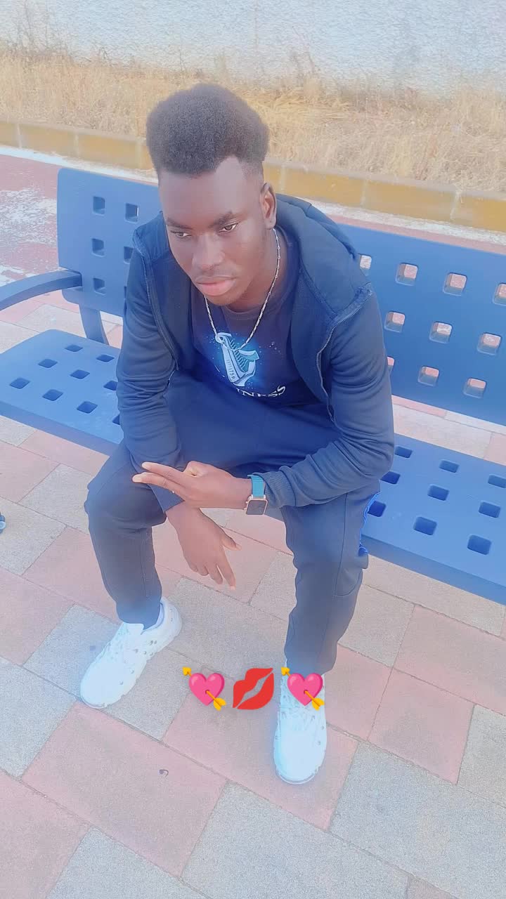 @kALlLouHaidara🇲🇱🇪🇦🇪🇦👈💪