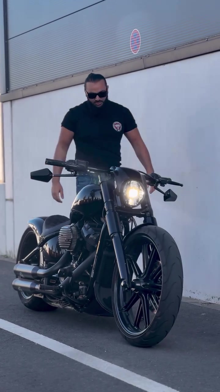 @Harley_Davidson_Lifestyle