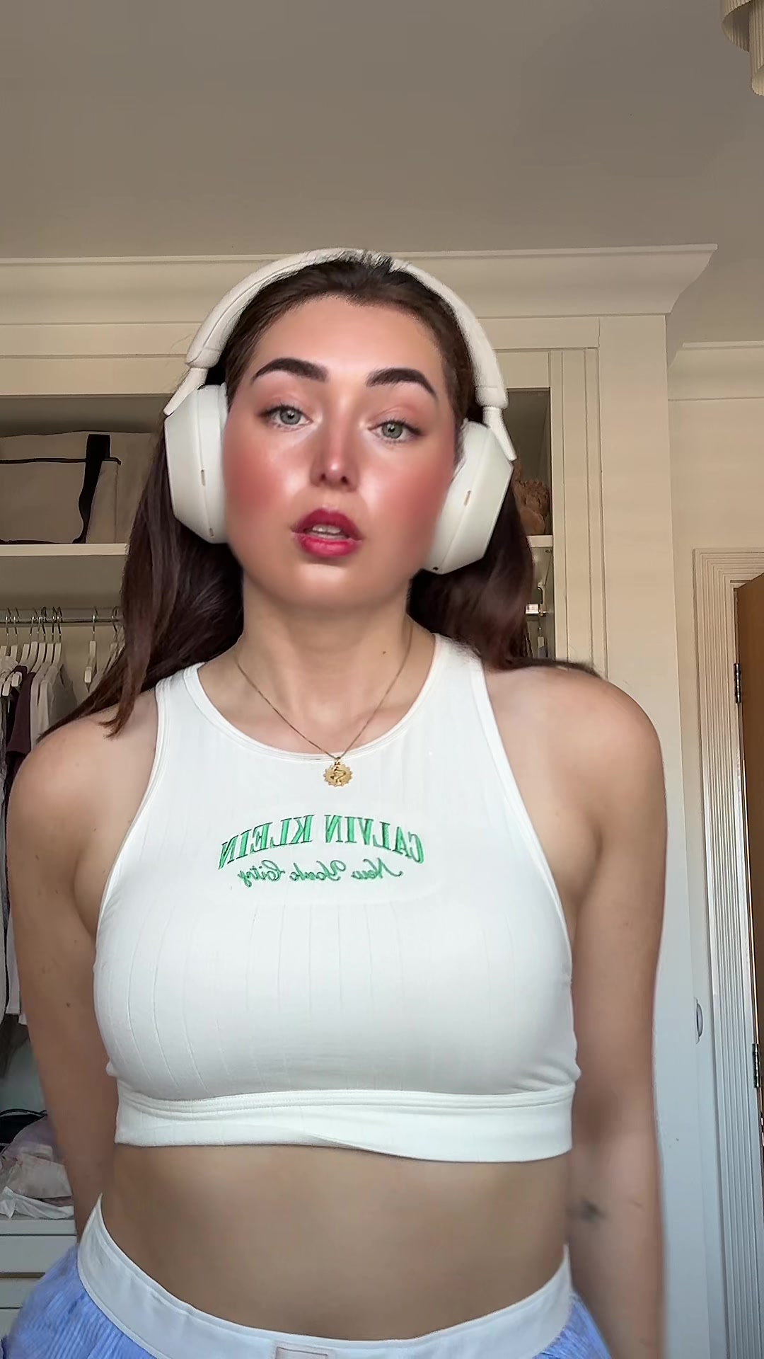 @cutepowerlegs
