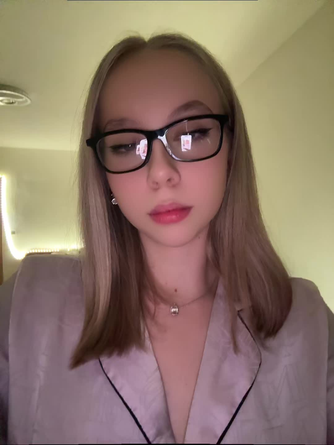 @𝒿𝒶𝓈𝓂𝒾𝓃 ྀིྀི