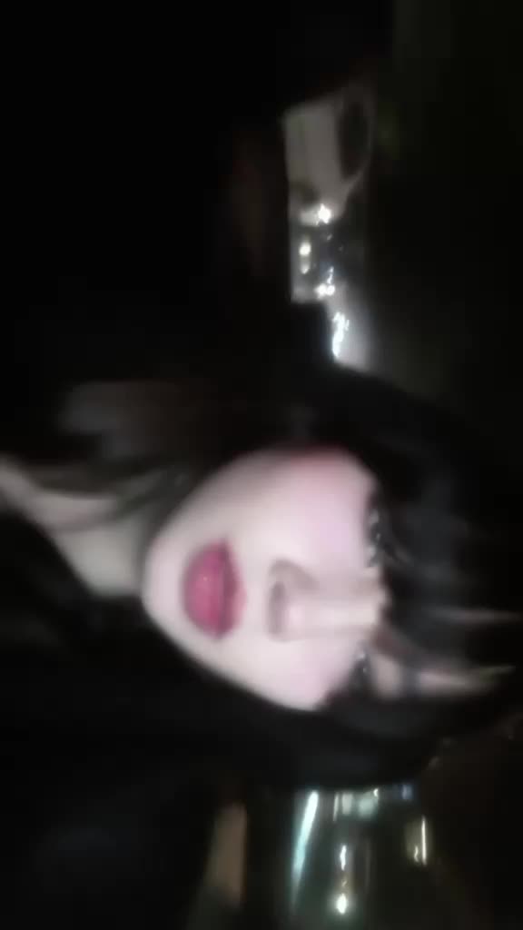 @Lily