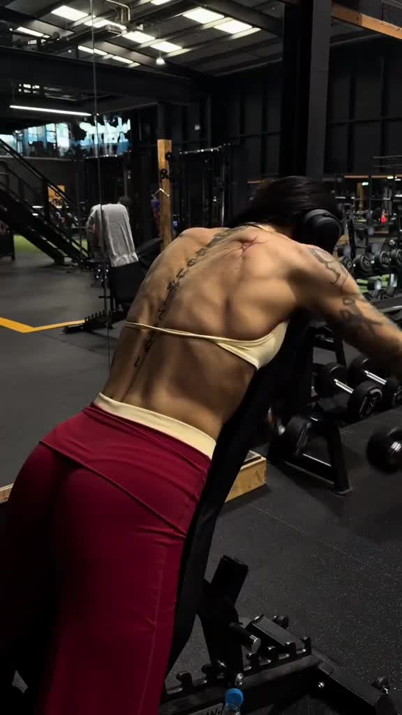 @MuscleAbsDreams
