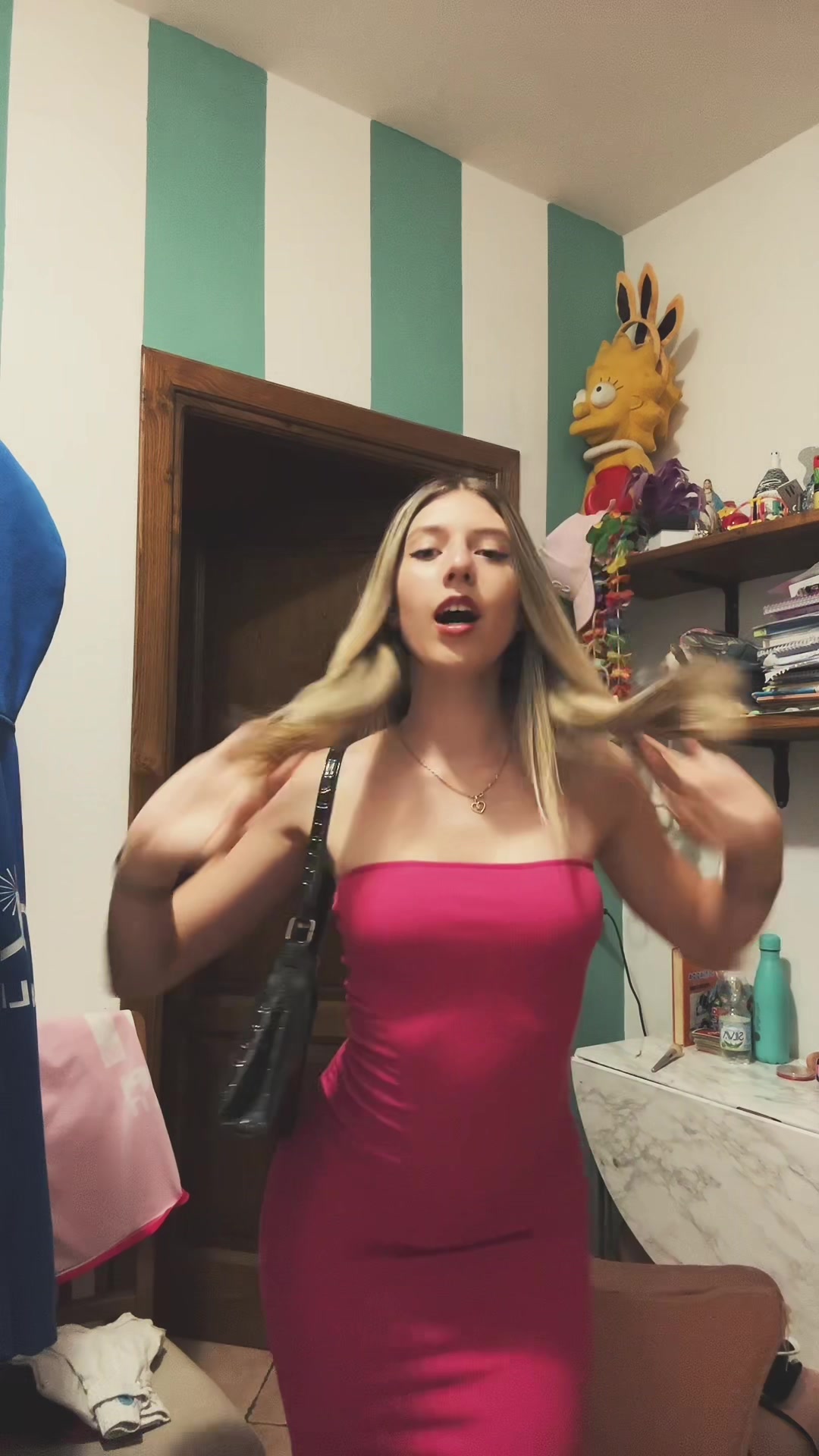 @vi