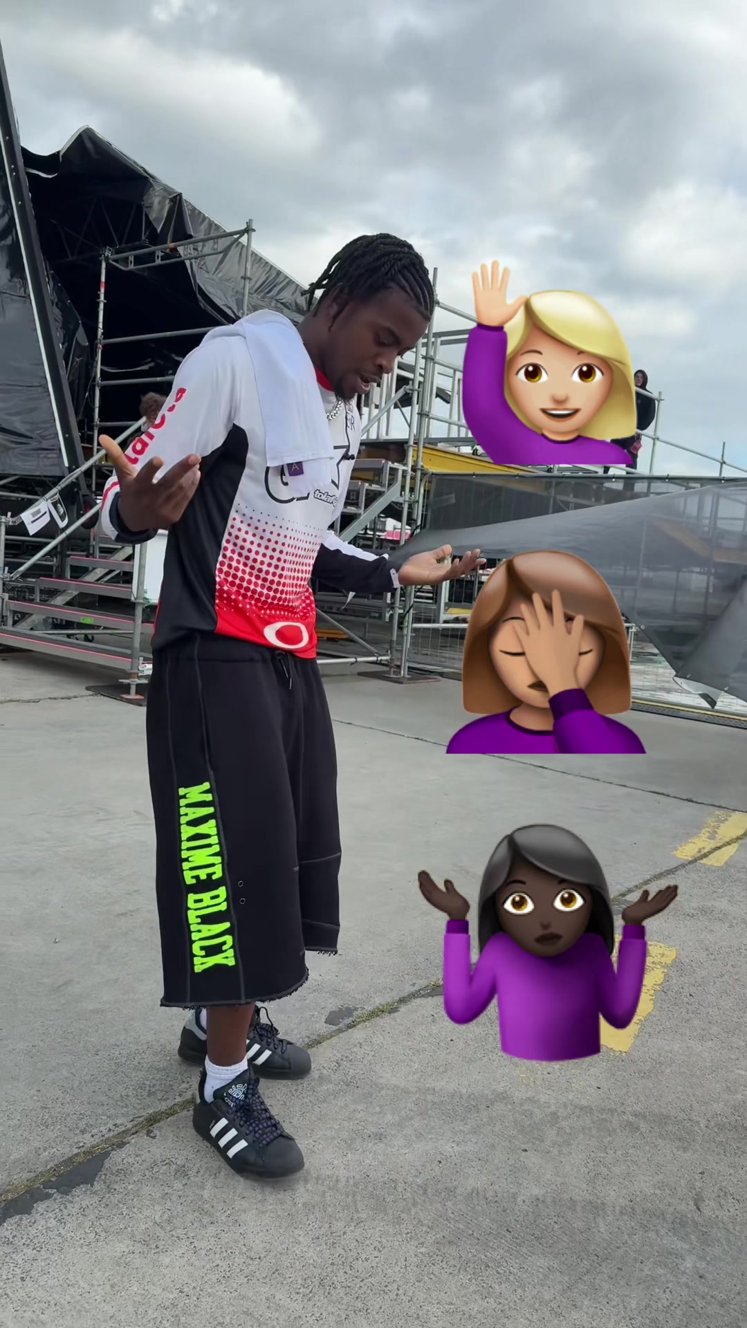 @YT