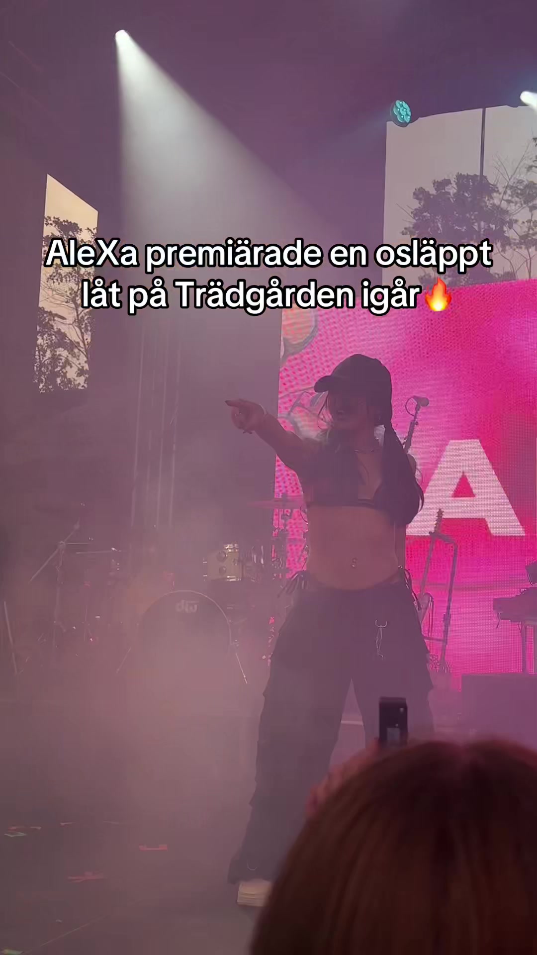 @AleXa HQ