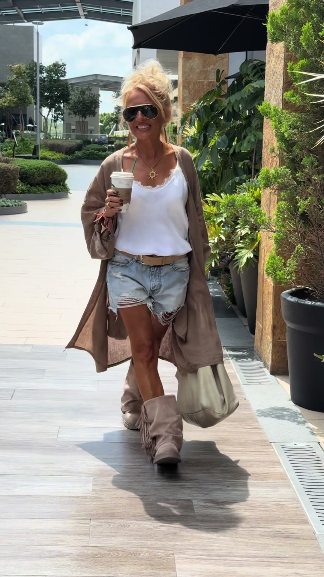 @hippie.chic.shop